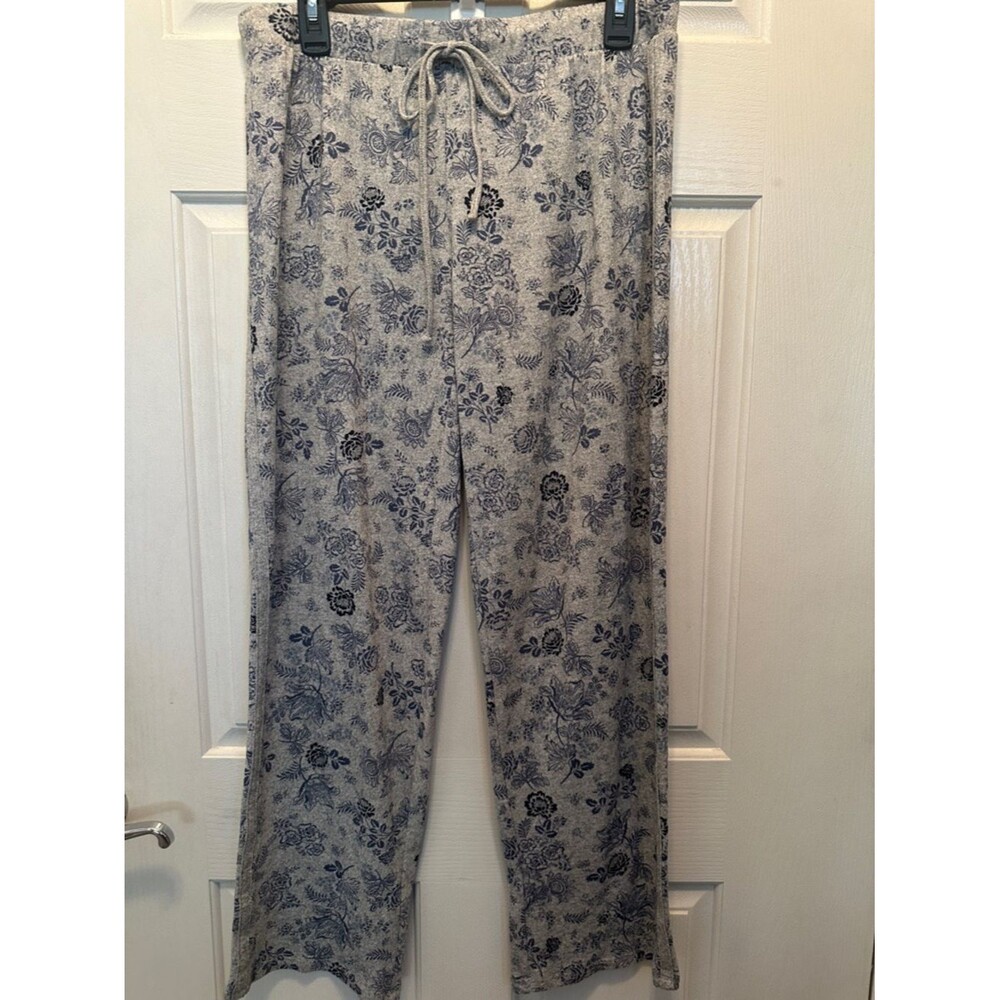 Lucky Brand Super Soft Gray and Blue Floral Pajama Pants Size Medium
